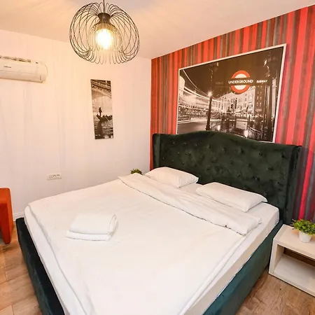 & Apartment *
