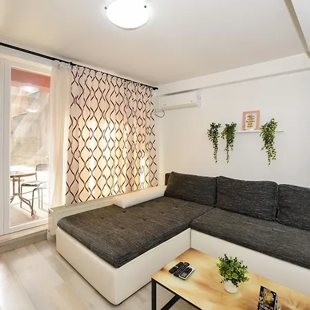 Apartment &