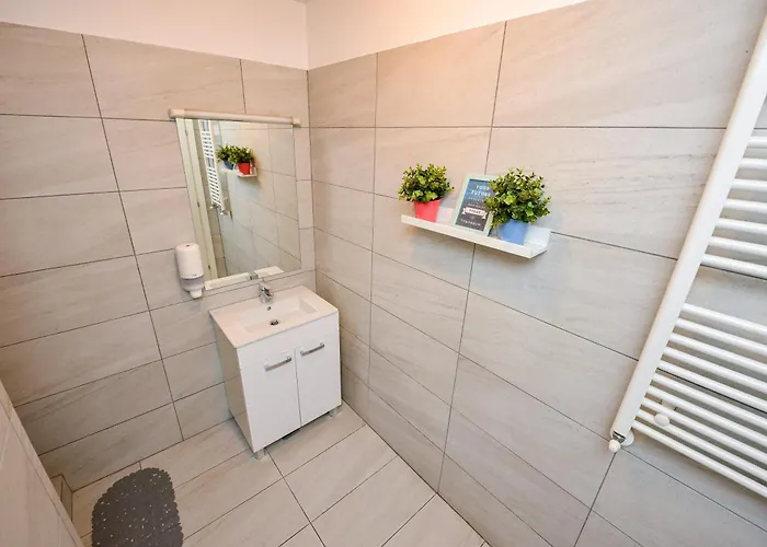 & 公寓 布加勒斯特